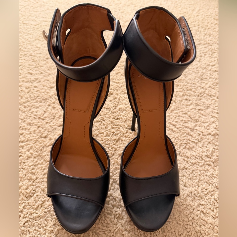 Givenchy High Heeled Sandals in Black - Picture 7 of 7
